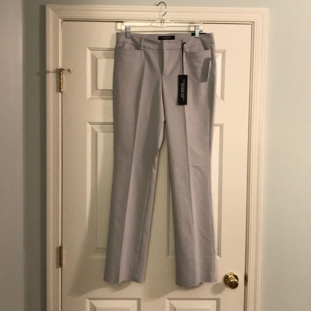 NWT light grey Liverpool Harper Bootcut pant sz 10